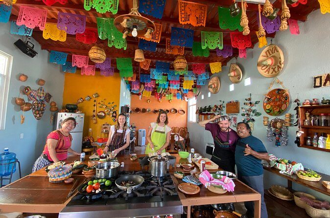 Que rico es oaxaca, Cooking Classes. - Dessert with milk, sugar, and eggs