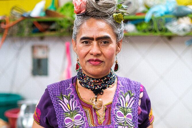 Ruta mágica de las artesanías - Stop 1: San Martín Tilcajete for Wood Alebrijes