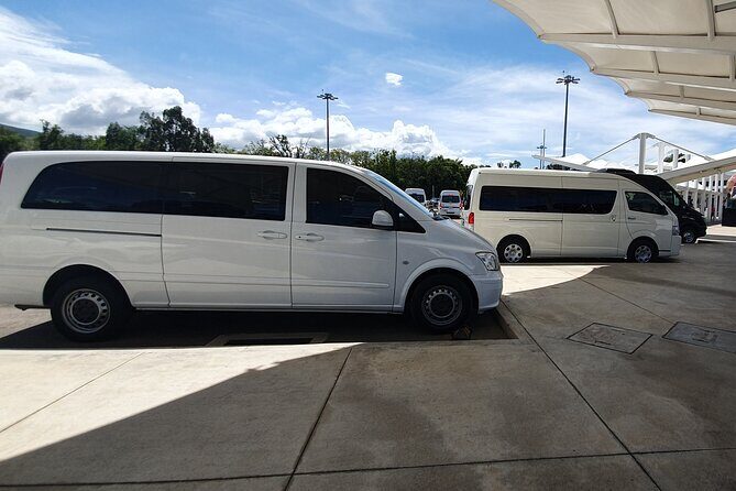 Shuttle from downtown Oaxaca city to Oaxaca airport. One way - Pickup timing: 2 hours before takeoff (be there early)