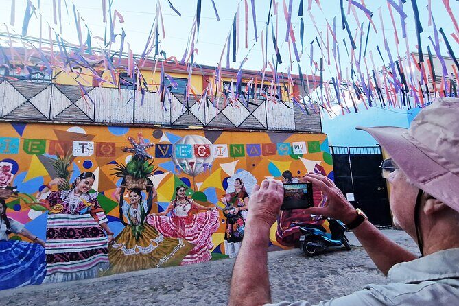 Street Art Tour With An Artist in Oaxaca - Price and Value: Why $43 for Two Hours Can Actually Make Sense