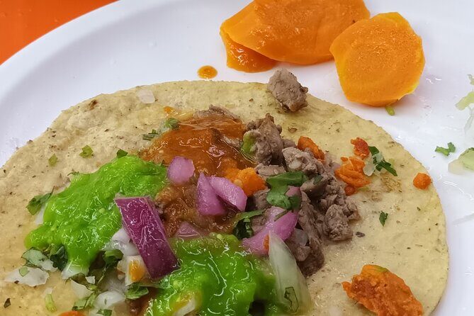 Taco Tour in Oaxaca : delicious street food by bike - Stop 2: Zócalo energy and learning how to read Oaxacan menus