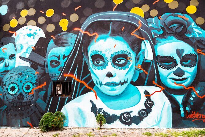 The Art of Death in Oaxaca - Barrio de Jalatlaco stop: skulls, ancestors, and symbol-spotting