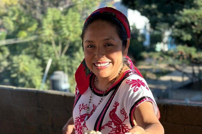 Traditional Oaxaqueña Cooking with Grandma's Recipes - Building the appetizers and salsas the Oaxacan way