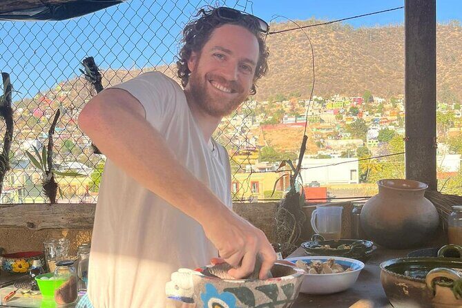 Traditional Oaxaqueña Cooking with Grandma's Recipes - The main event: chile rellenos with a guided technique