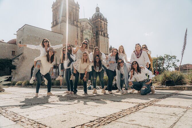 Walking tour with a local photographer in Oaxaca - The photo gallery: 30+ images, digital delivery, and what to expect